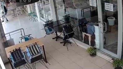 Deprem Ani Yalova'da Güvenlik Kameralarinda