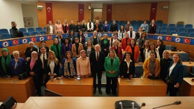 Kadin Muhtarlar Düzce'ye Hayran Kaldi