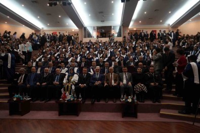Manisa CBÜ'de Yeni Akademik Yil Basladi