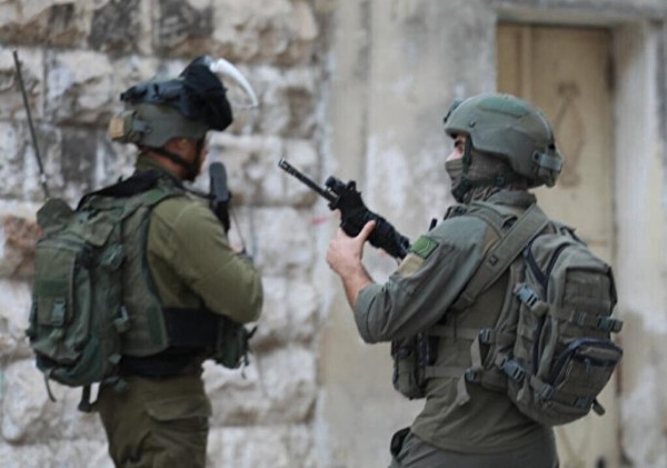 Katil İsrail güçleri Kudüs Valilik binasına baskın düzenledi: Bölgede olaylar çıktı yaralılar var