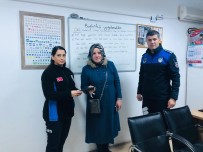 Amasya'da Para Dolu Cüzdan Bulan Vatandas Zabitalara Teslim Etti