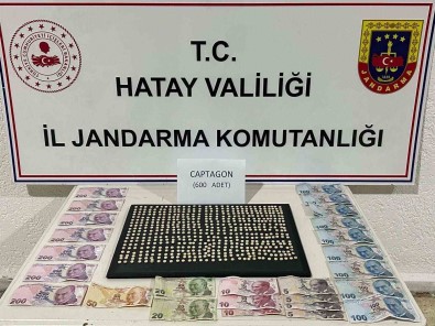 Arsuz'da 600 Adet Uyusturucu Hap Ele Geçirildi