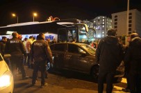 Kirmizi Isikta Geçen Yolcu Otobüsü Otomobile Çarpti Açiklamasi 1 Yarali
