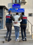 Jandarma 14 Yil Hapis Cezasi Ile Aranan Sahsi Yakaladi