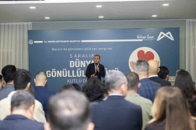 Seçer Açiklamasi 'Gönüllülük Çatisi Altinda Yapilan Isler Beni Çok Mutlu Ediyor'