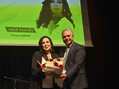 Türkan Soray Onur Konugu Oldu