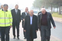 Binlerce Aracin Geçtigi Erkilet Bulvarinin Asfalti Yenileniyor