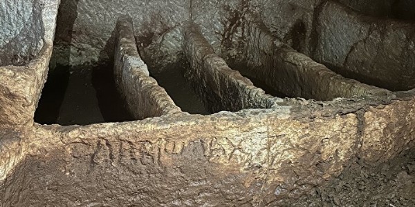 Perre Antik Kenti'nde oda mezar bulundu: Khamosorion tipindeki ilk yazıt olarak karşımıza çıkıyor