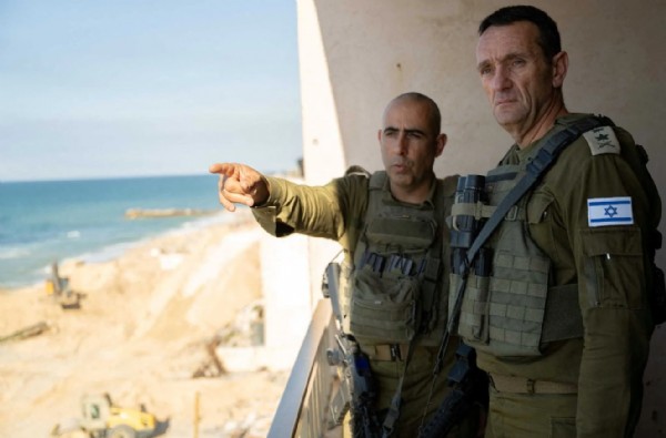 İsrailli yetkililer itiraf etti: Resmen ayakta uyumuşlar