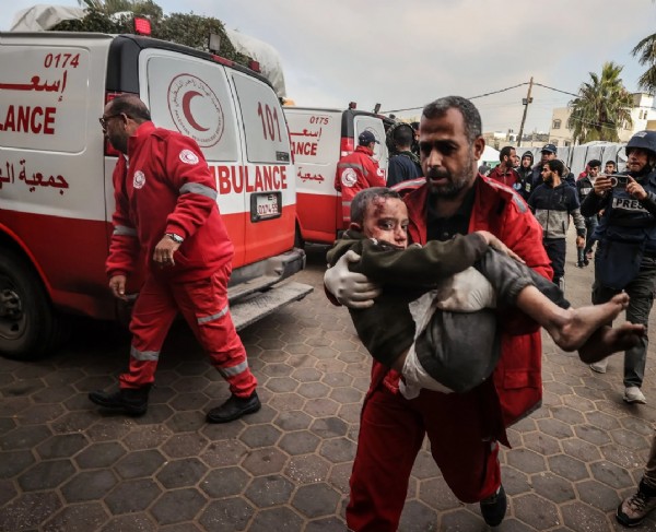 İsrailli yetkililer itiraf etti: Resmen ayakta uyumuşlar