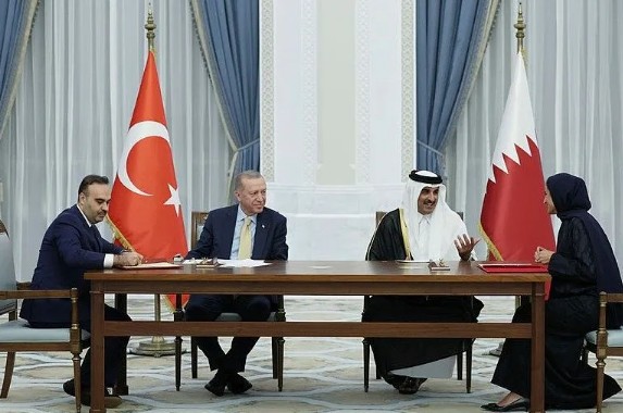 Türkiye-Katar arasında dev iş birliği! 12 anlaşma imzalandı