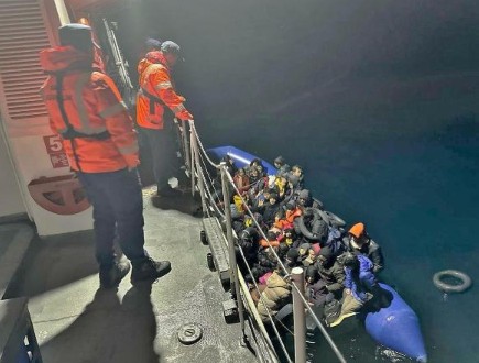 Çanakkale'de 67 kaçak göçmen yakalandı