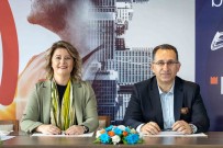 Kalekim 50'Nci Yilini Kutladi