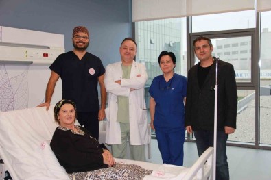 Kapali Akciger Kanseri Ameliyatiyla Normal Hayatina Hizlica Döndü