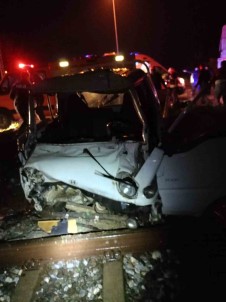 Sultanhisar'daki Kazada Agir Yaralanan Sürücü Hayatini Kaybetti