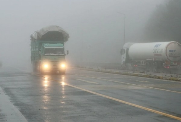 Bolu Dağı'nda sis! Görüş mesafesi azaldı