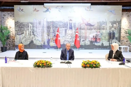 Başkan Recep Tayyip Erdoğan KADEM’i kabul etti: Dikkat çeken hukuki kazanım ve yasal düzenleme vurgusu