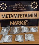 Salihli'de Süphelinin Üzerinden Metamfetamin Çikti