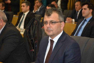 Belediye Baskani, 54 Bin TL'lik Maasini Depremzedelere Bagislayip Dekontunu Paylasti