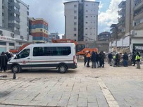 Kolonlarinin Kesildigi Iddia Edilen Binada Savcilik Incelemesi