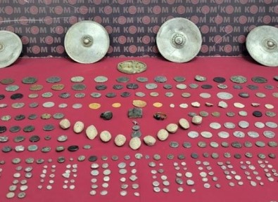 Ingiltere'deki Müzayedede Açik Artirmayla Satilacakti, Polis Ele Geçirdi