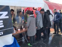 Selçuk Belediyesi Malatya'da Yemek Ve Sosyal Market Çadiri Kurdu
