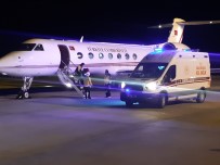 Cumhurbaskanligina Ait Uçak Deprem Bölgesinden 15 Bebegi Ankara'ya Getirdi