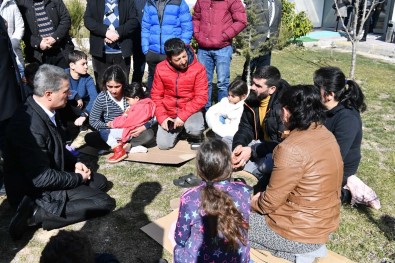 Isparta'da 5 Bin 593 Depremzede Misafir Ediliyor