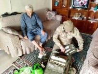 Van Jandarmasi 55 Kisiyi Enkazdan Sag Kurtardi