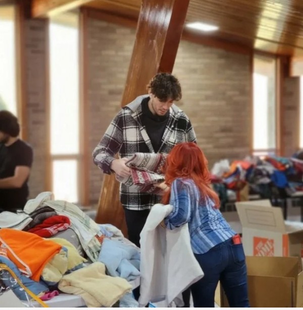 Cedi Osman'dan yardım çalışmalarına destek