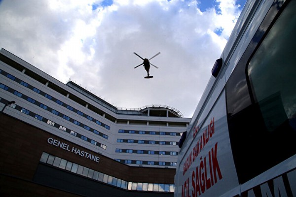 Devletin tüm hava araçları sahada: Binlerce depremzede için seferber oldular