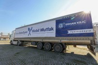 Buca Belediyesi Afet Bölgesinde Mobil Mutfak Kurdu