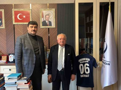 Kahramankazanli Is Adamindan 'Evim Evindir' Için Dev Yardim