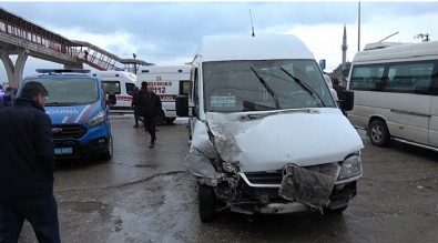 Düzce'de 3 işçi servisi ile TIR çarpıştı: Çok sayıda yaralı var