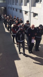 11 Müteahhit Ve Mühendisten 5'I Tutuklandi