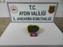 Jandarma Ekipleri Yarim Kilo Esrar Yakaladi