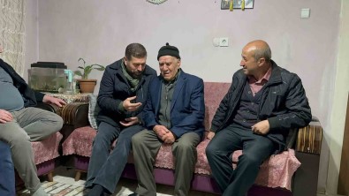 Sindirgili Mehmet Amca 'Siz De Benim Gibi Yapin, Paranizi Depremzedelere Bagislayin'