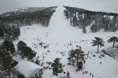 Gediz'in Nüfusu 5 Yillik Dönemde Yüzde 15,5 Artti