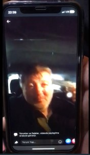 Sosyal Medyadan Yaptigi Canli Yayin Sirasinda Intihar Etti