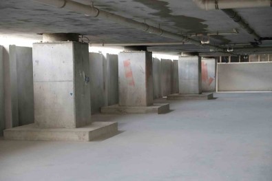 Basaksehir Belediye Baskani Kartoglu Açiklamasi 'Izolatörü Konutlar Depremin Yikici Etkisini Önlüyor'