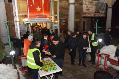 Miraç Kandili'nde Bozüyük Belediyesi'nden Seker Ikrami