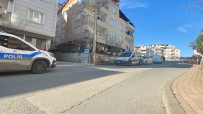 Yakinlari Haber Alamiyordu, 25 Yasindaki Genç Evinde Ölü Bulundu
