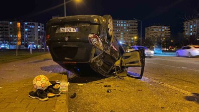 Diyarbakir'da Trafik Kazasi Açiklamasi 6 Yarali