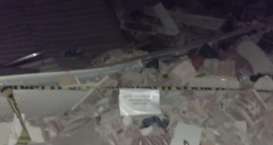 Hatay'daki Depremde Osmaniye'deki Bos Bir Bina Çöktü