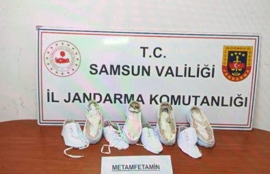 Kargoyla Gönderilen Ayakkabilarin Tabanina Gizlenmis 1 Kilo 450 Gram Uyusturucu Ele Geçirildi