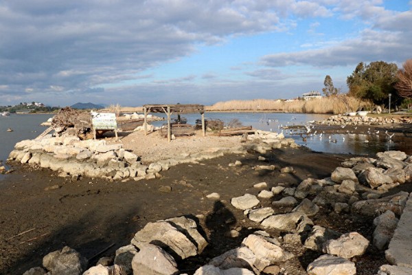 Ege Denizi'nde ilginç görüntü: Sırrı çözülemedi herkesi tedirgin eden olay bu sabah kaydedildi