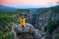 17 Agustos'un Yarim Biraktigi Rekortmen Depremzedelere Sirrini Anlatiyor