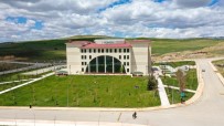 Bayburt Üniversitesi Kütüphanesi Kapilarini Depremzede Ögrencilere Açti Haberi