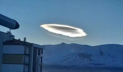 Bursa ve Van'ın ardından Niğde'de de mercek bulutu görüldü!