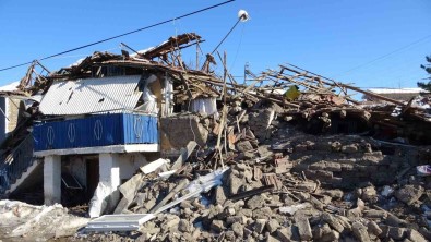 Depremde Enkaza Dönen Ören'de 11 Kisi Hayatini Kaybetti